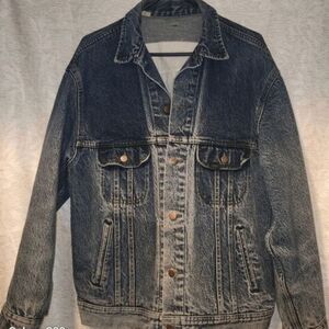 046 LEE Rider Vintage edgy ripped frayed hem and cuffs denim trucker Jean jacket